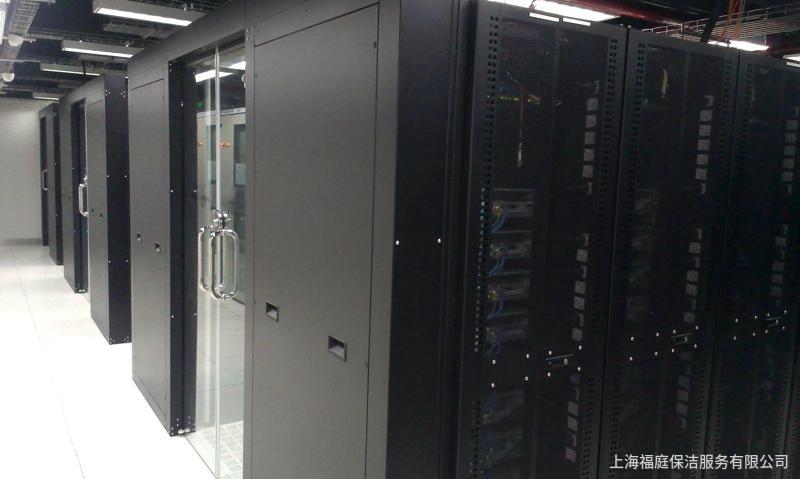 上海機(jī)柜保潔公司 上海機(jī)柜保潔公司